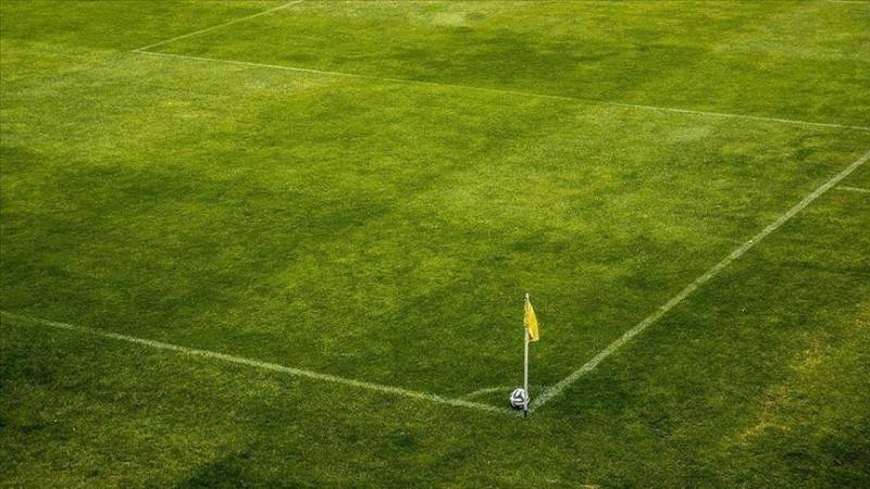 Russian football clubs, national teams banned from int&#039;l games for attacking Ukraine